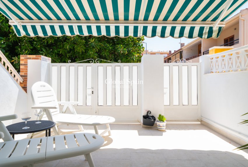 Venta - APARTAMENTO -
La Veleta - Costa Blanca