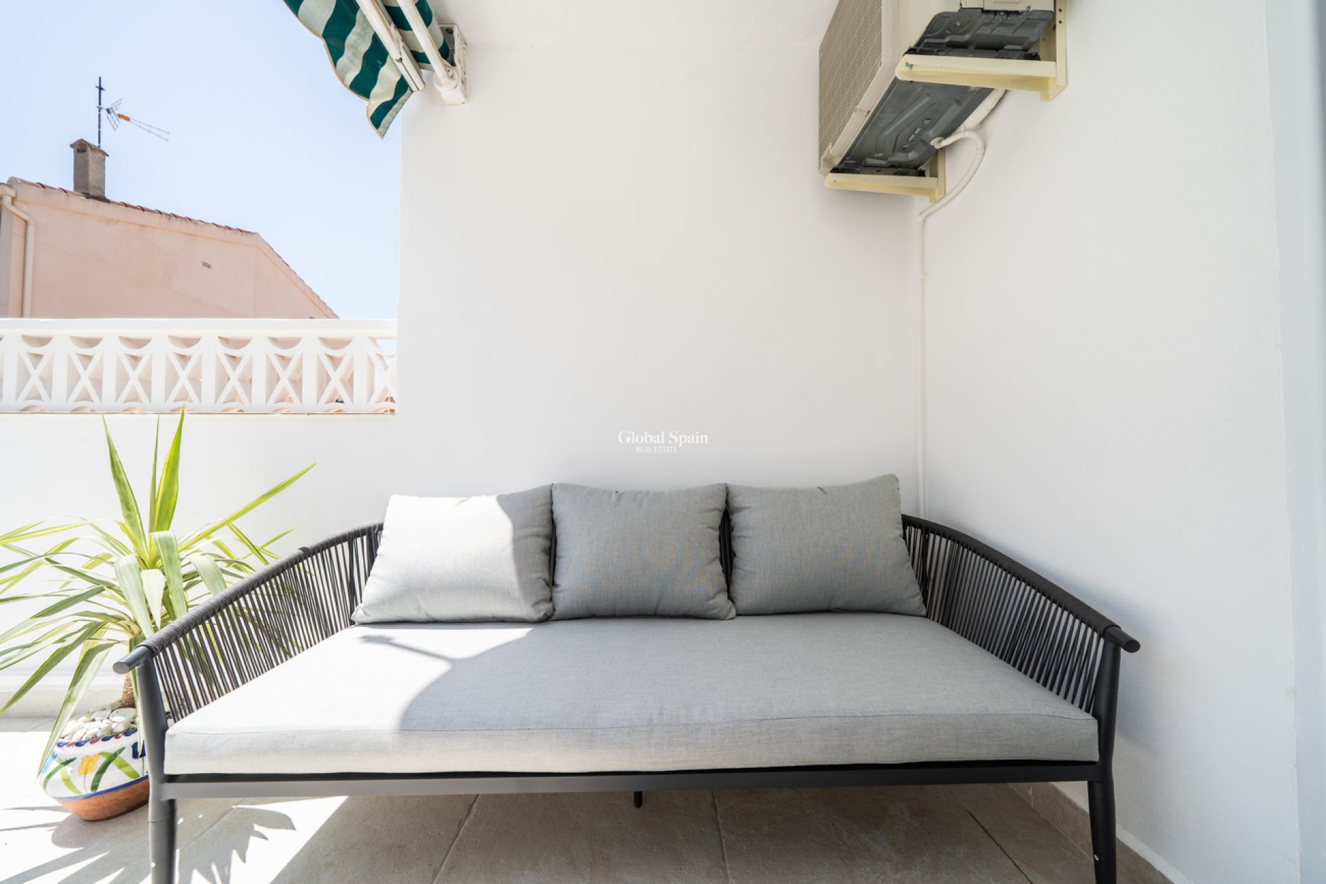 Venta - APARTAMENTO -
La Veleta - Costa Blanca