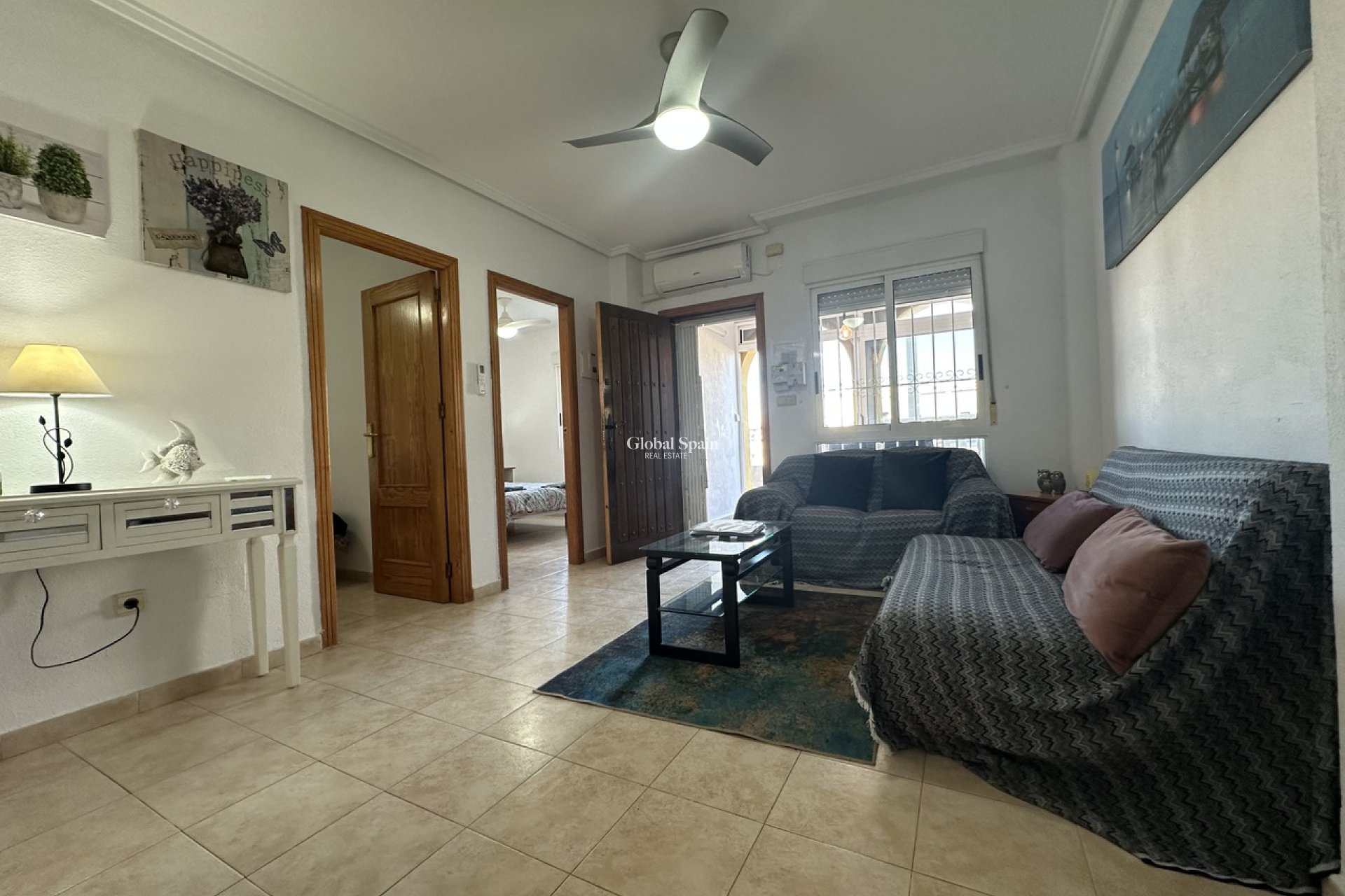 Venta - APARTAMENTO -
LA ZENIA - Costa Blanca