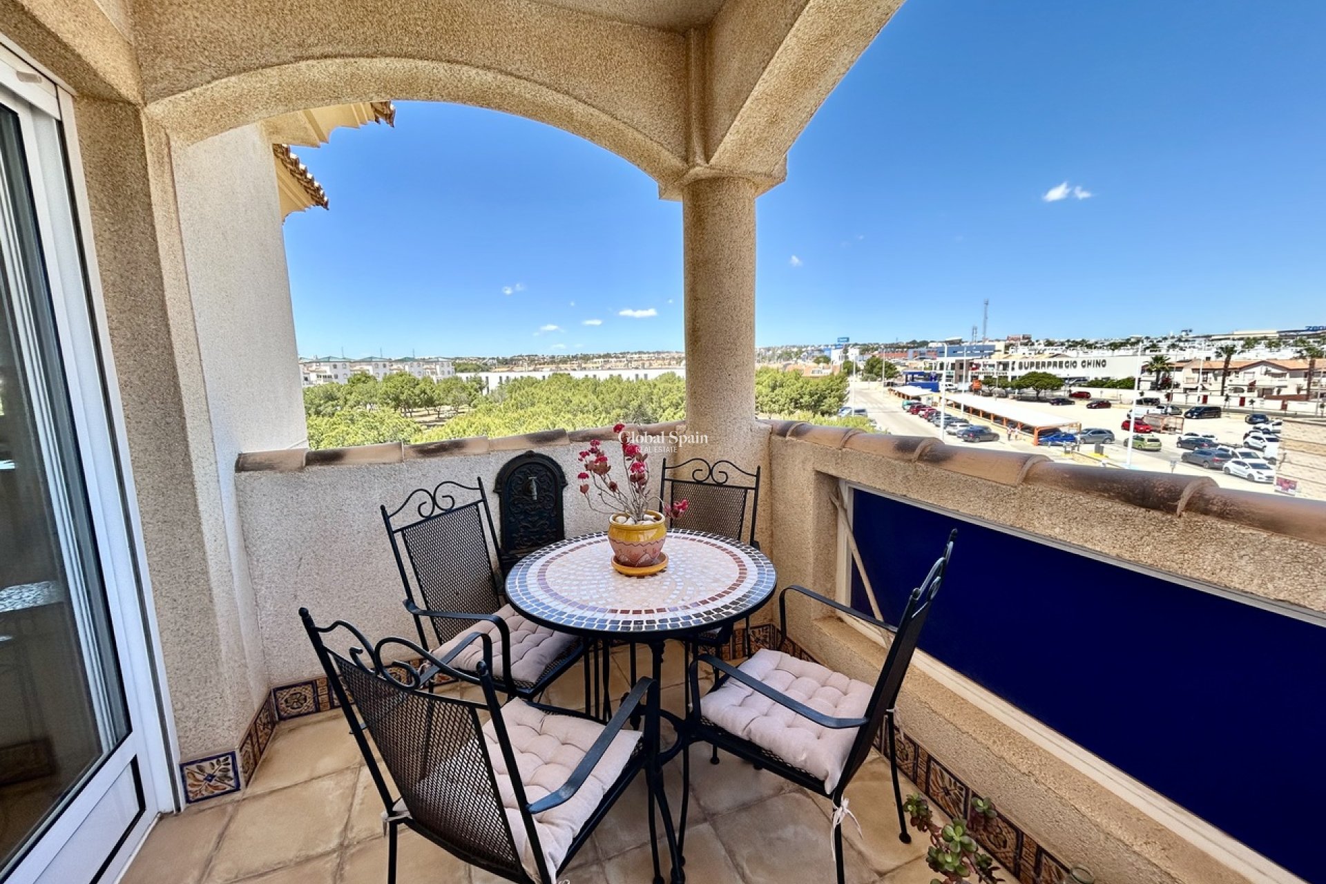 Venta - APARTAMENTO -
LA ZENIA - Costa Blanca