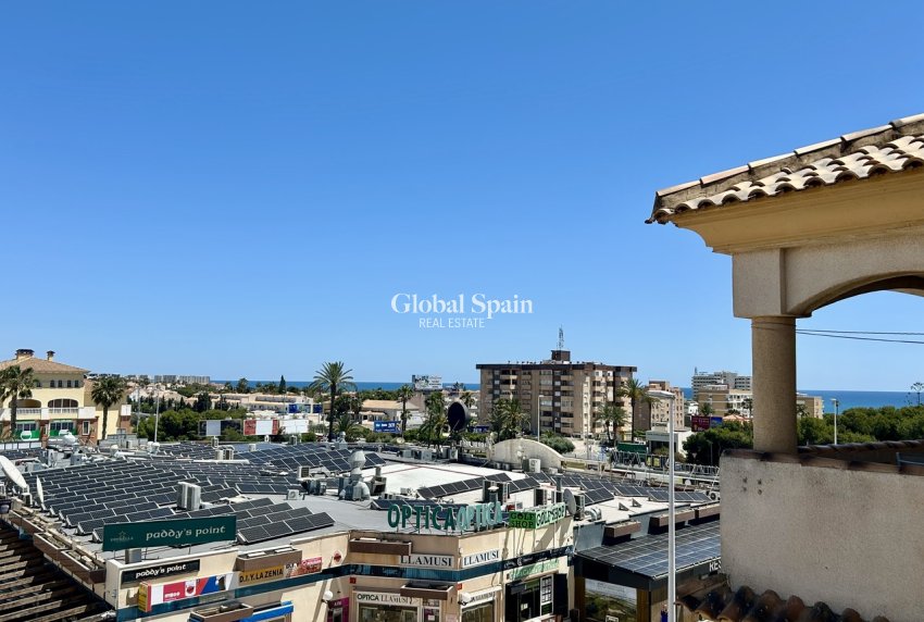 Venta - APARTAMENTO -
LA ZENIA - Costa Blanca