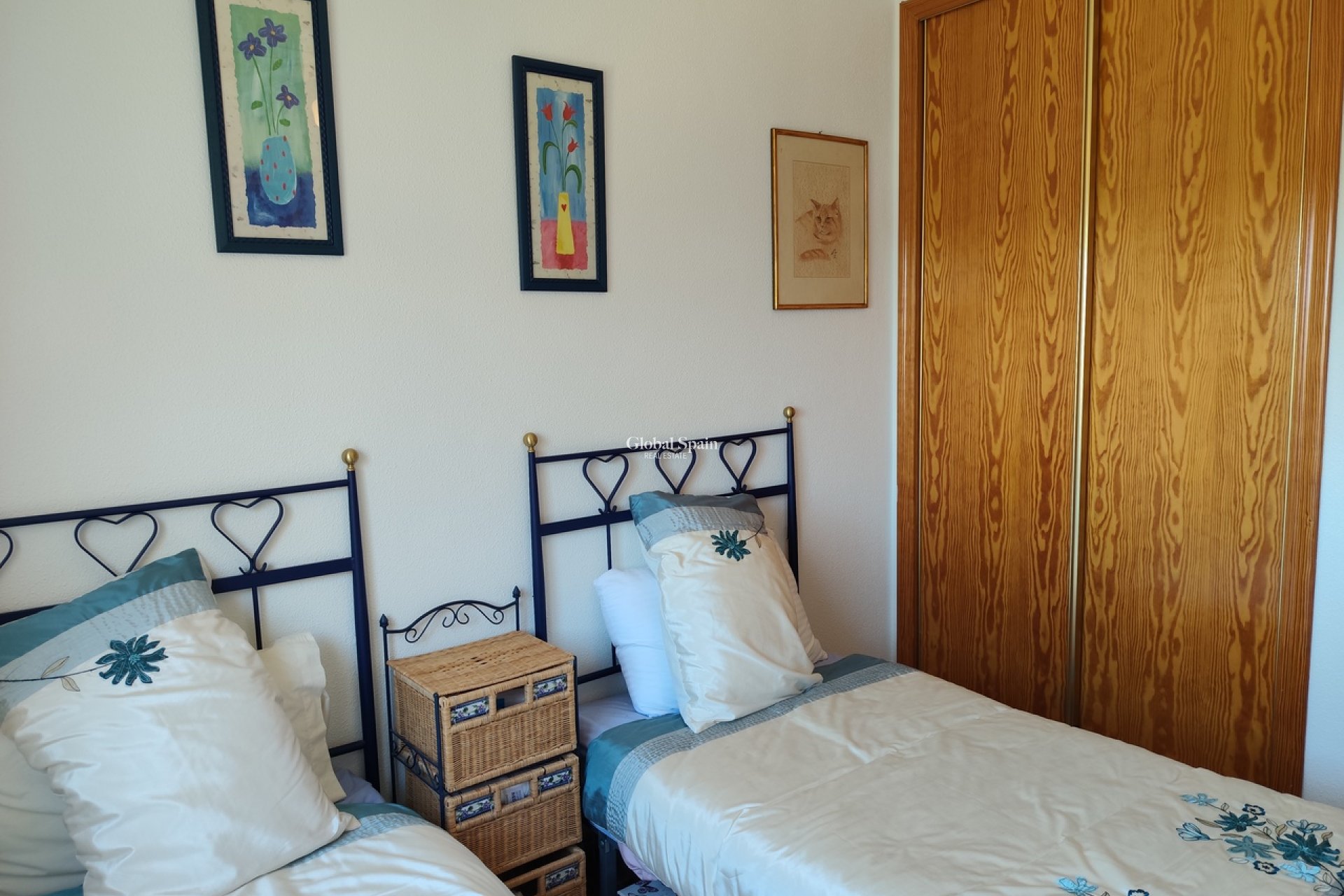 Venta - APARTAMENTO -
LA ZENIA - Costa Blanca
