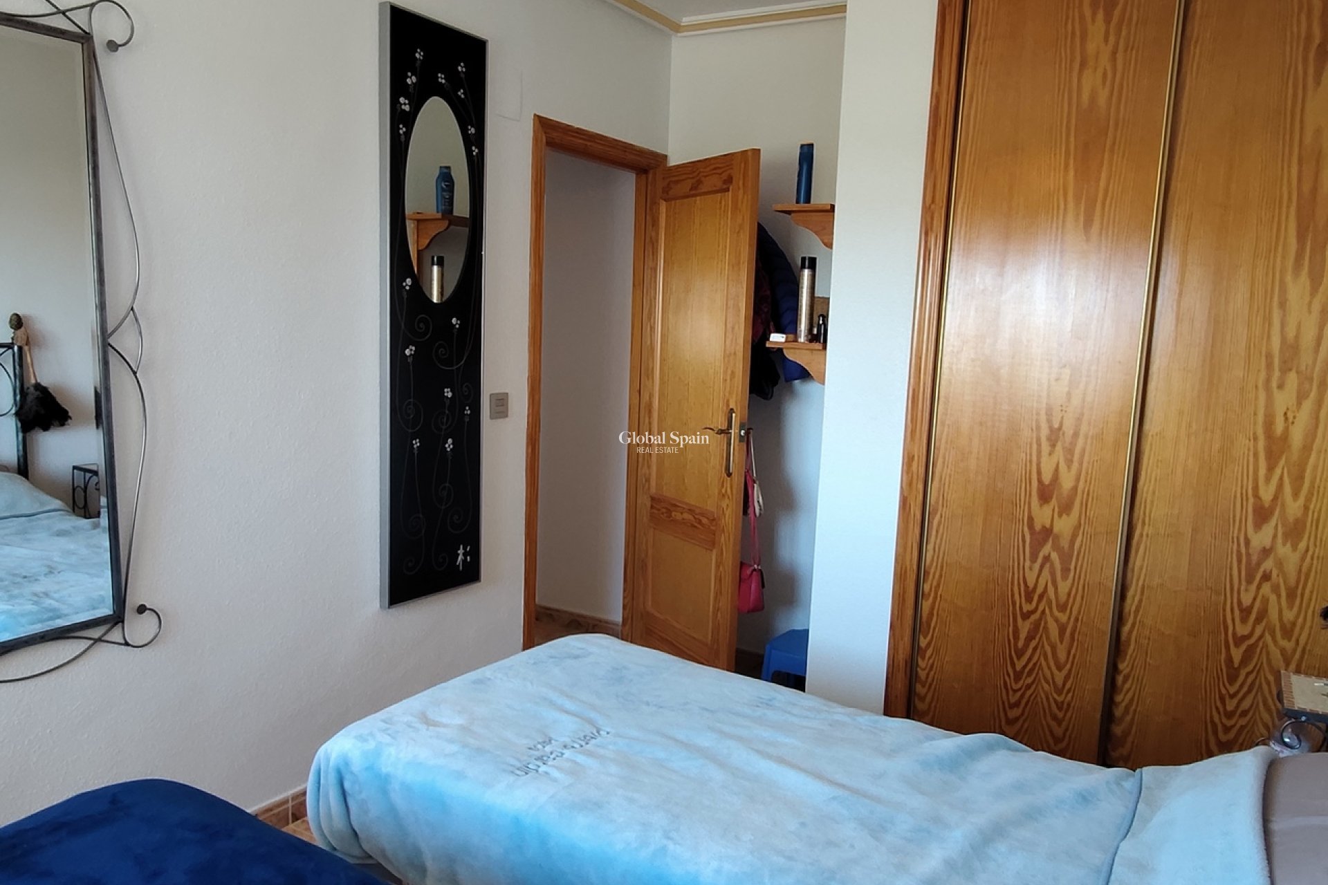 Venta - APARTAMENTO -
LA ZENIA - Costa Blanca