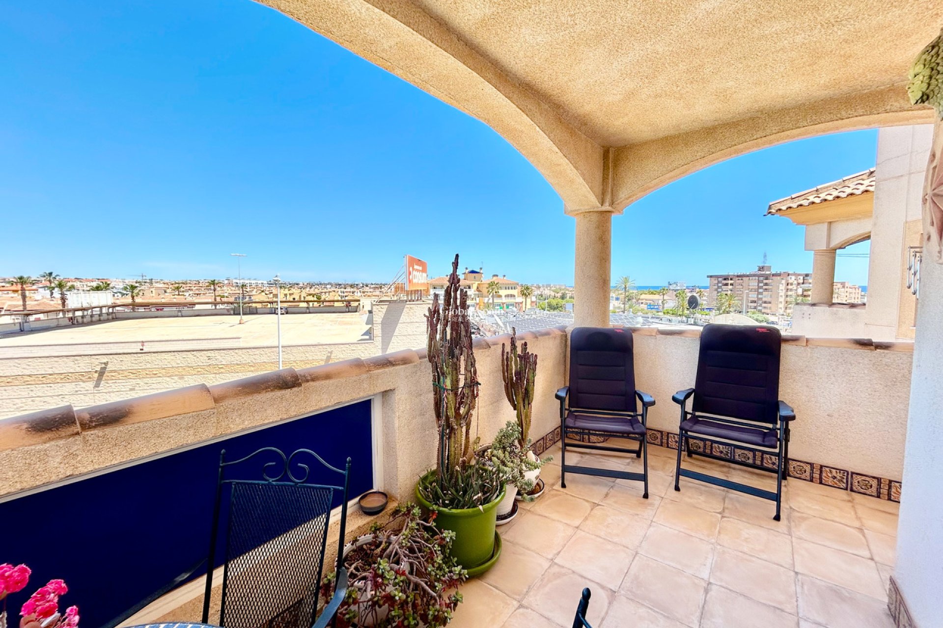 Venta - APARTAMENTO -
LA ZENIA - Costa Blanca