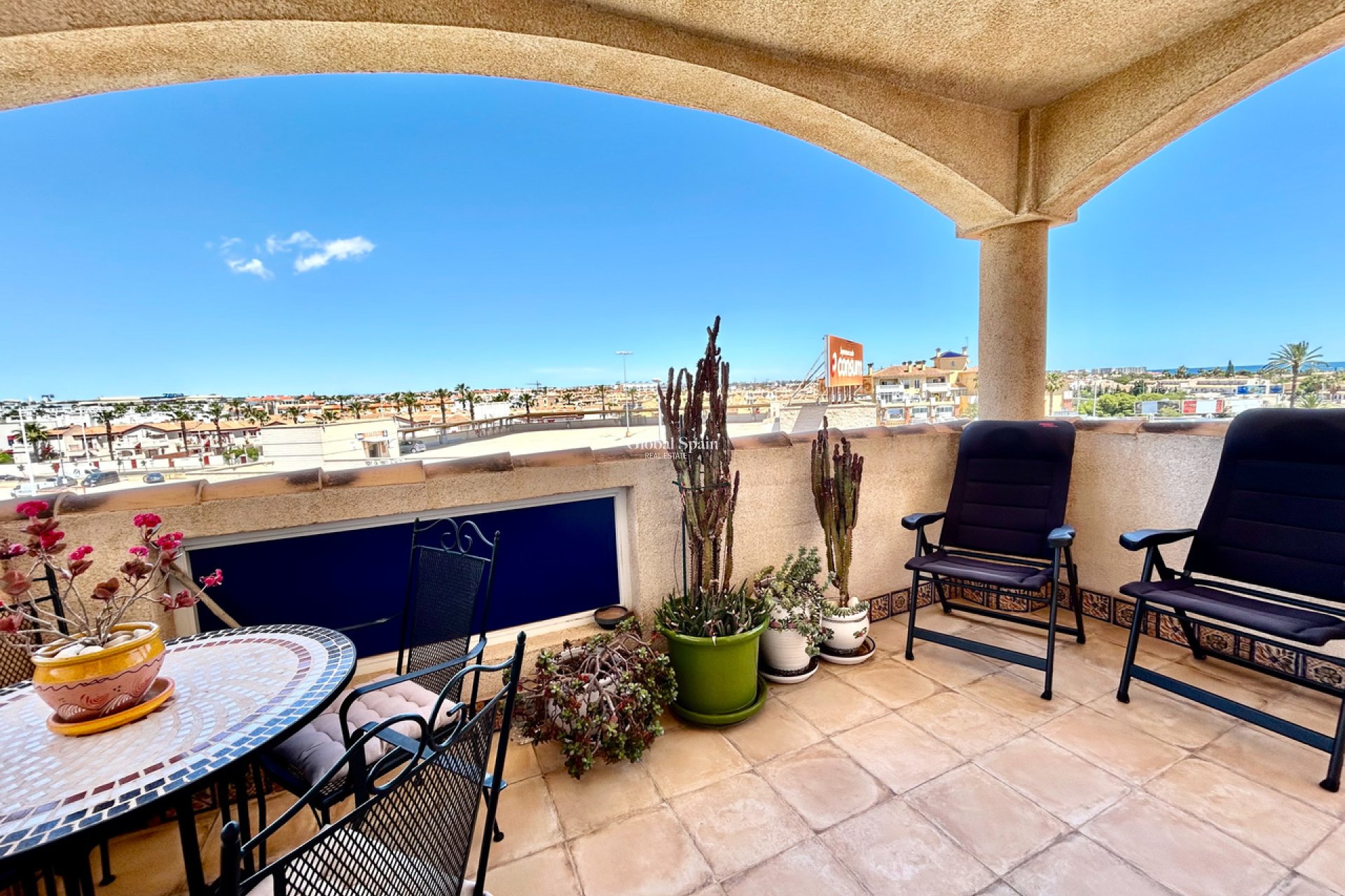 Venta - APARTAMENTO -
LA ZENIA - Costa Blanca