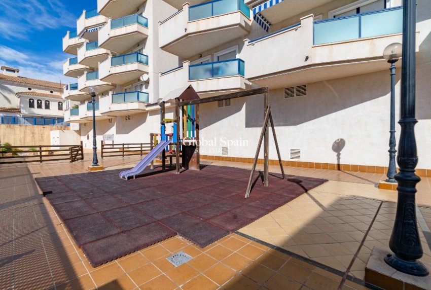 Venta - Apartamento -
LA ZENIA