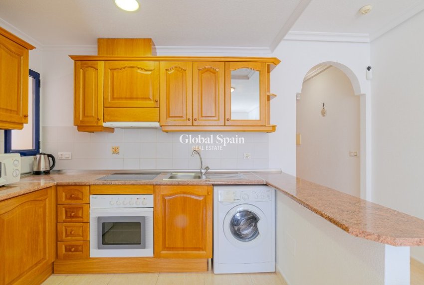 Venta - Apartamento -
LA ZENIA