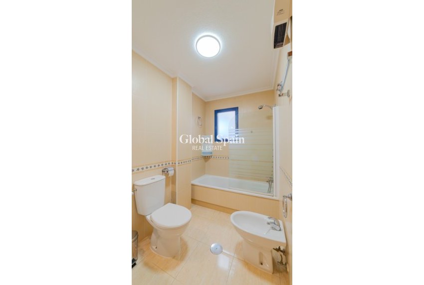 Venta - Apartamento -
LA ZENIA