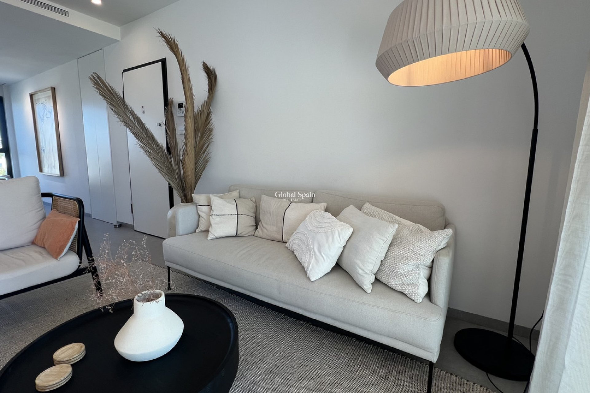 Venta - APARTAMENTO -
LAS COLINAS GOLF RESORT - Costa Blanca