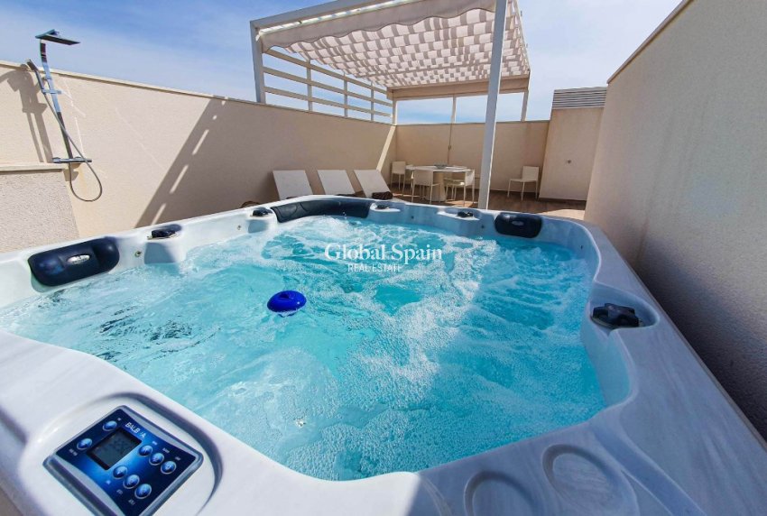 Venta - Apartamento -
LAS COLINAS GOLF RESORT - Las Colinas Golf