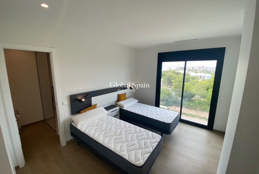 Venta - Apartamento -
LAS COLINAS GOLF RESORT