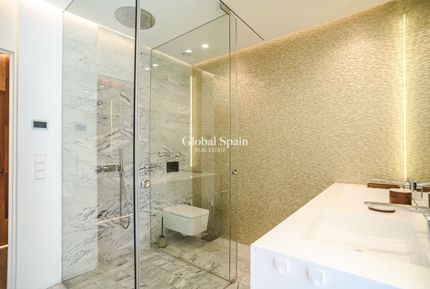 Venta - APARTAMENTO -
LAS COLINAS GOLF RESORT