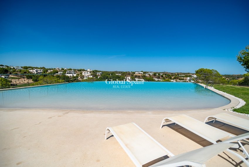 Venta - APARTAMENTO -
LAS COLINAS GOLF RESORT