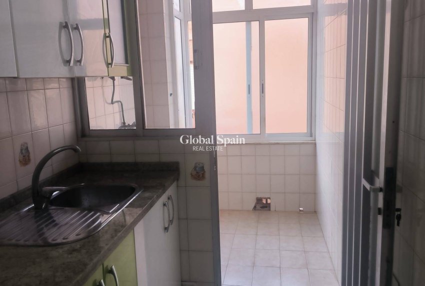 Venta - APARTAMENTO -
LO PAGÁN - La Puntica