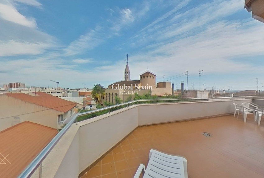 Venta - APARTAMENTO -
LO PAGÁN - La Puntica