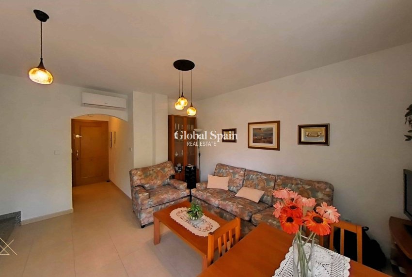 Venta - APARTAMENTO -
LO PAGÁN - La Puntica