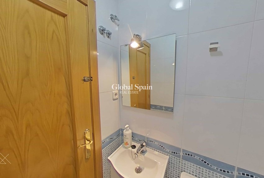 Venta - APARTAMENTO -
LO PAGÁN - La Puntica