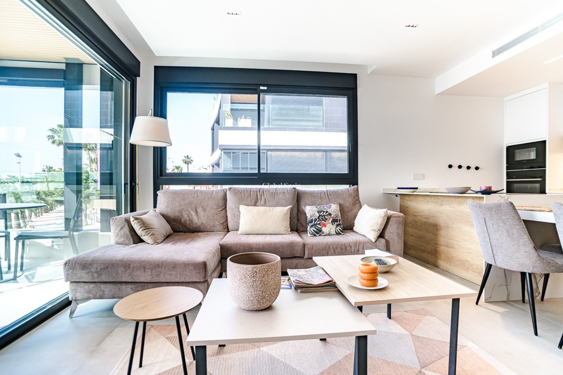 Venta - APARTAMENTO -
LO PAGÁN