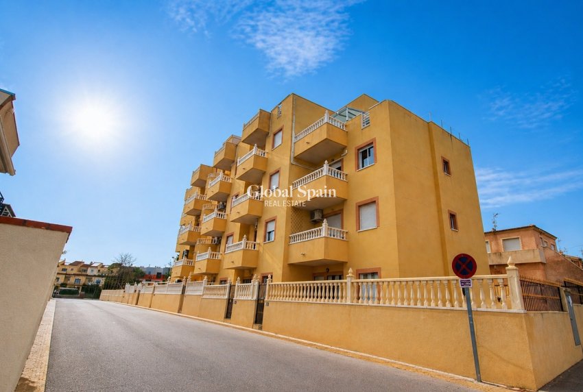 Venta - APARTAMENTO -
Lomas de Caboroig - Costa Blanca