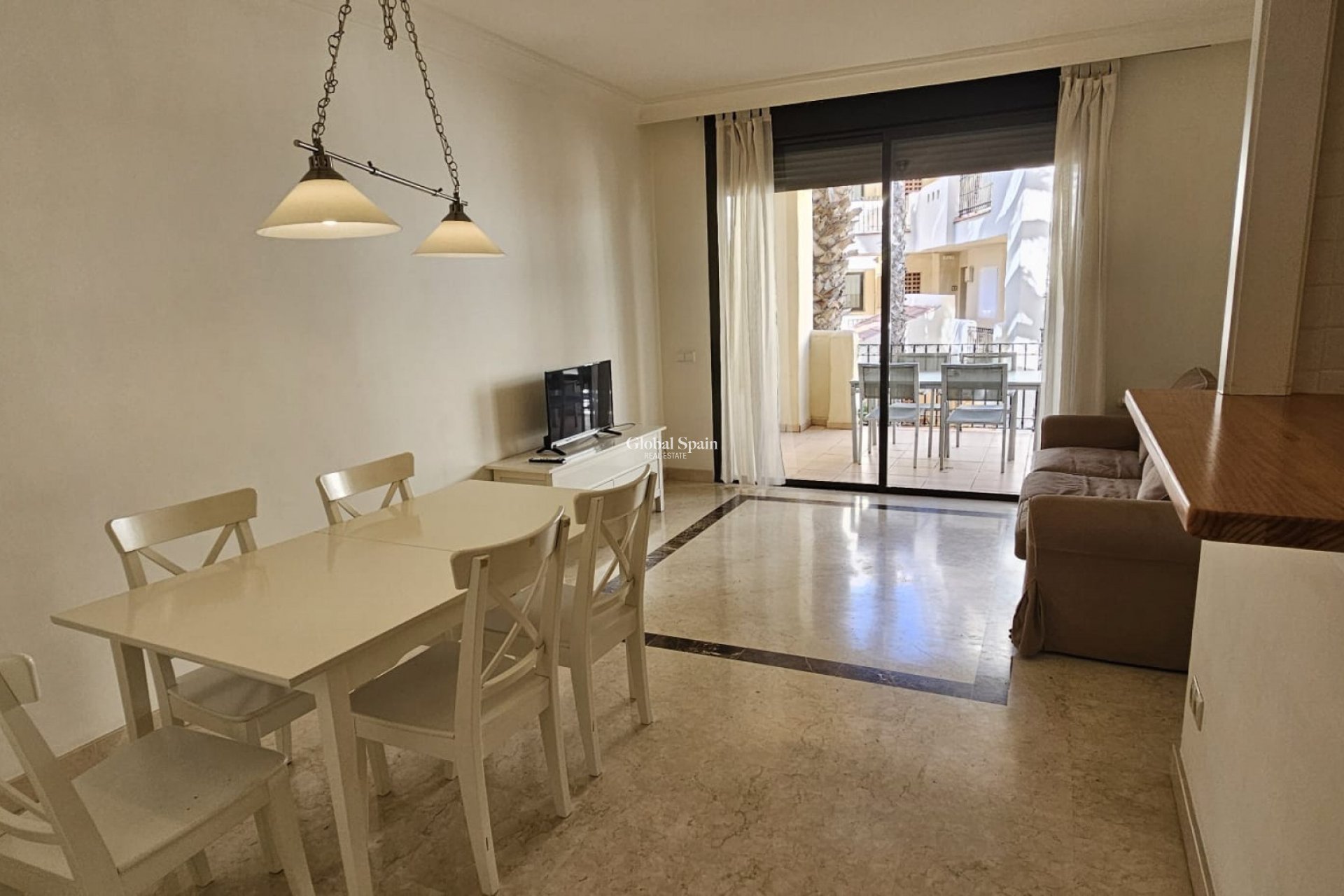 Venta - APARTAMENTO -
LOS ALCÁZARES