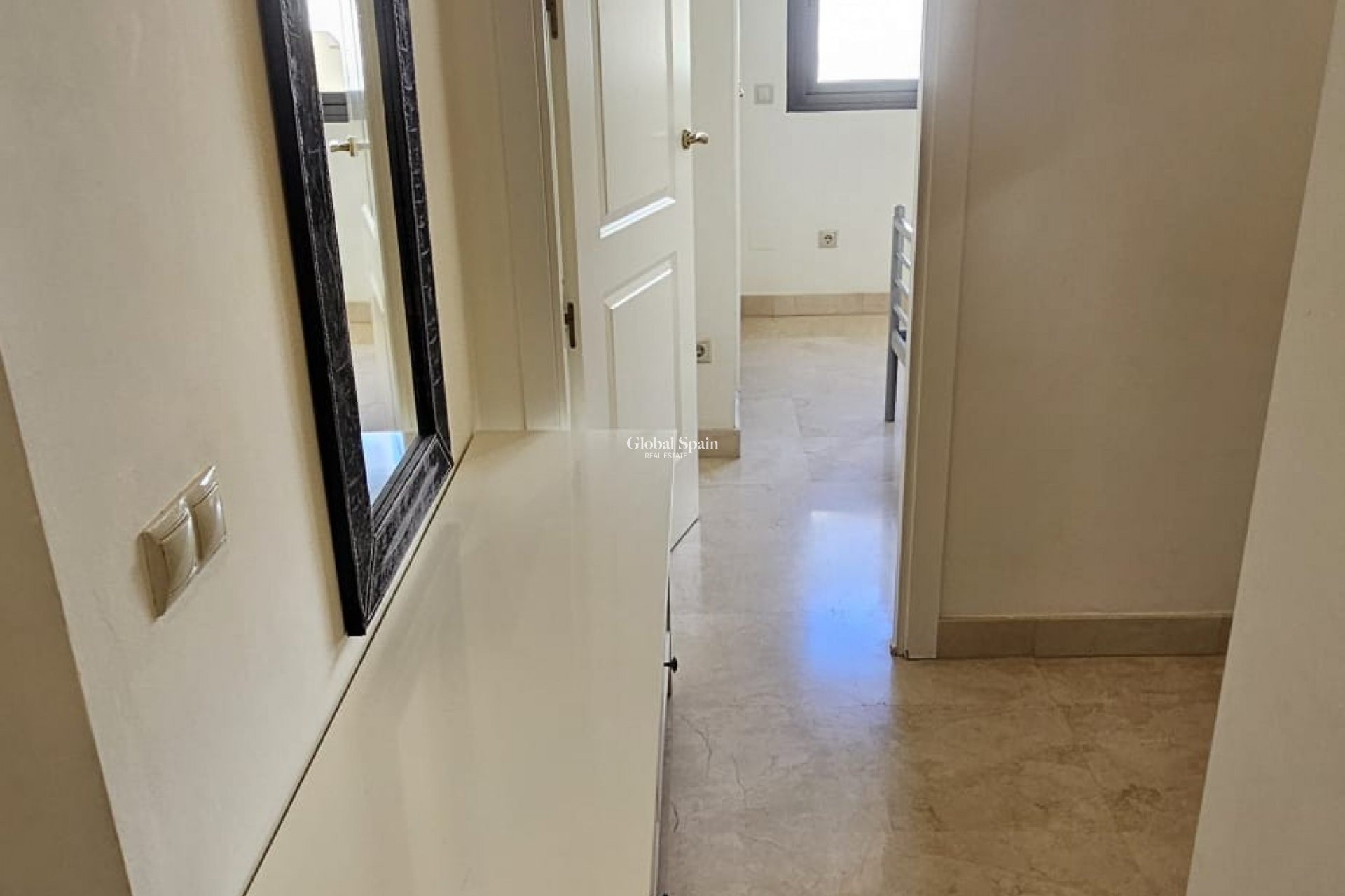 Venta - APARTAMENTO -
LOS ALCÁZARES