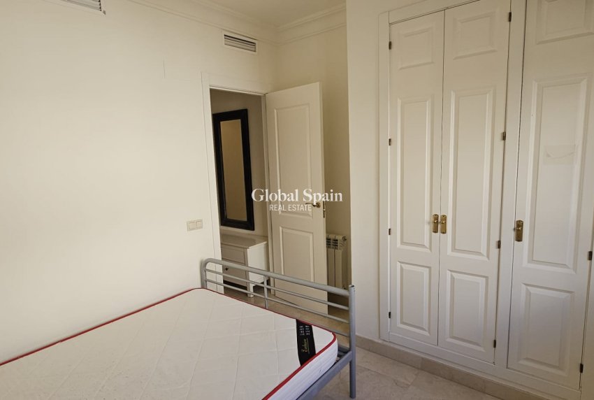 Venta - APARTAMENTO -
LOS ALCÁZARES