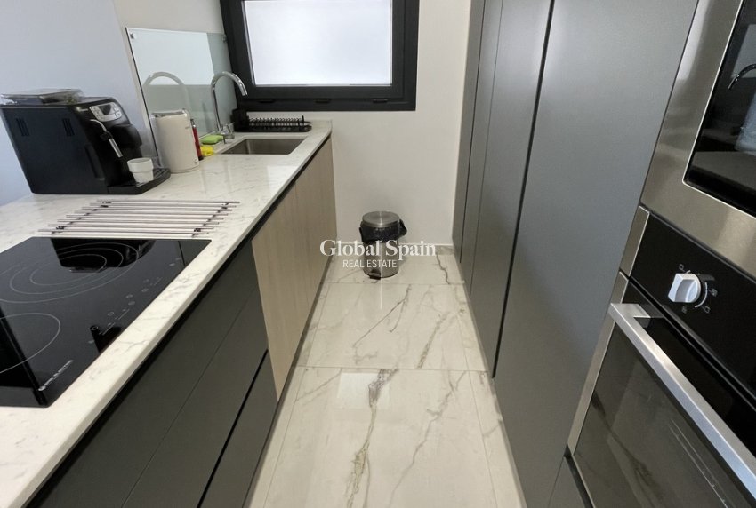 Venta - APARTAMENTO -
LOS BALCONES - LOS ALTOS - Costa Blanca