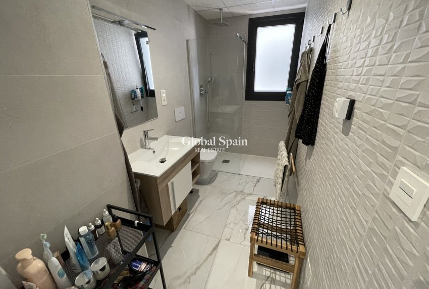 Venta - APARTAMENTO -
LOS BALCONES - LOS ALTOS - Costa Blanca