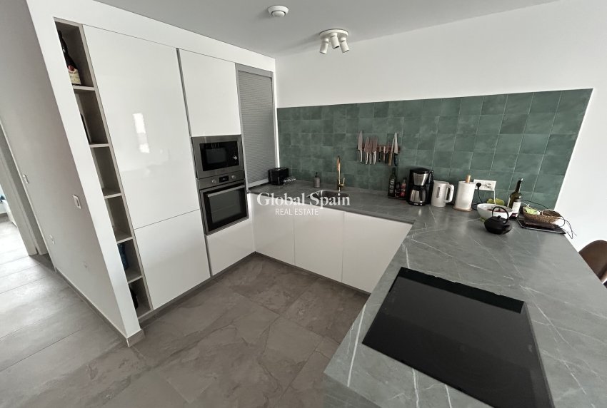 Venta - APARTAMENTO -
LOS BALCONES - LOS ALTOS - Costa Blanca