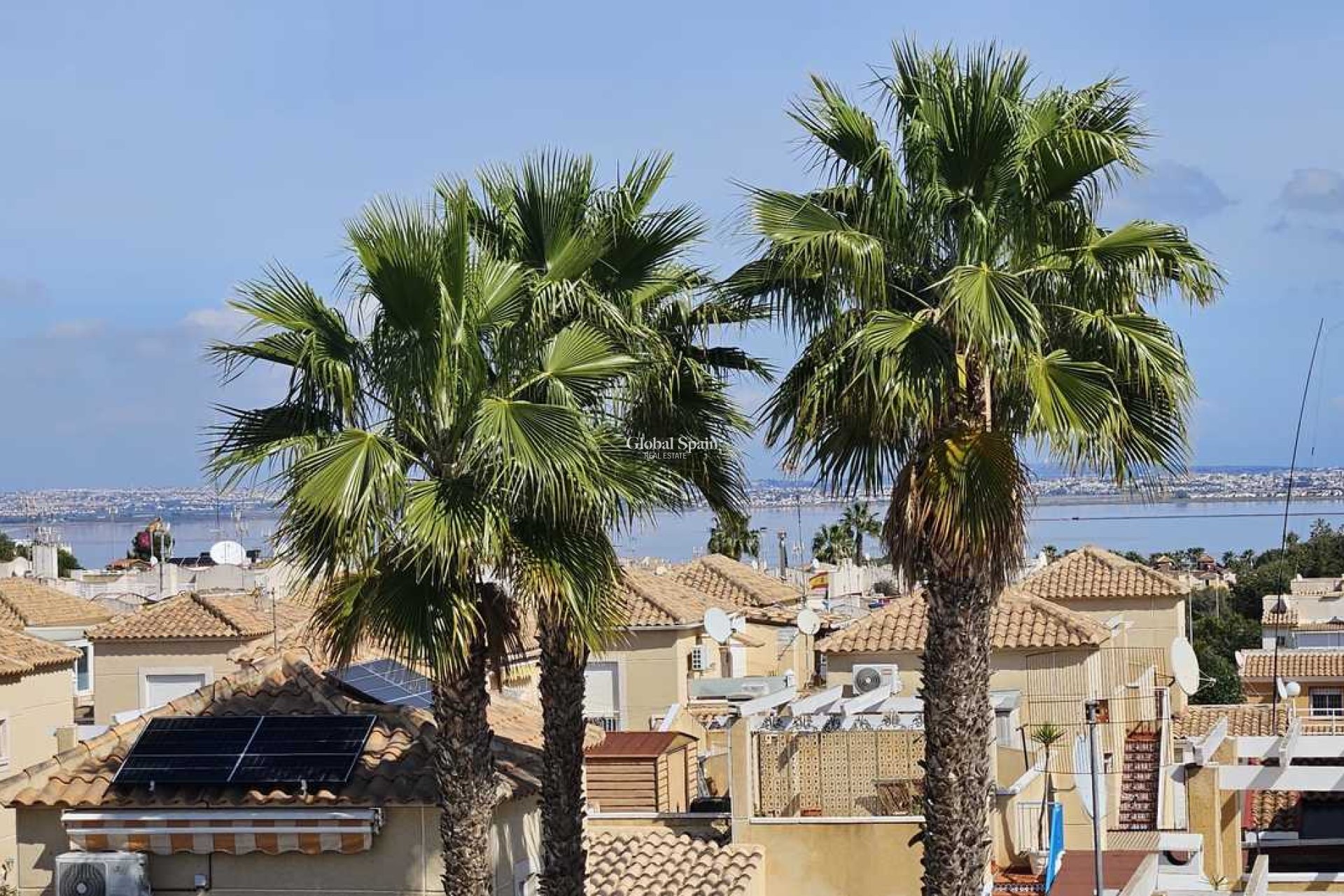 Venta - APARTAMENTO -
LOS BALCONES - LOS ALTOS - Costa Blanca