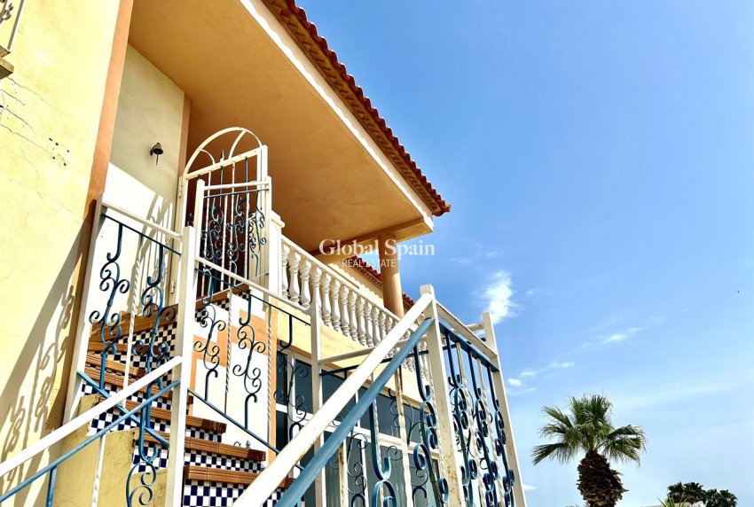 Venta - APARTAMENTO -
LOS BALCONES - LOS ALTOS - Costa Blanca