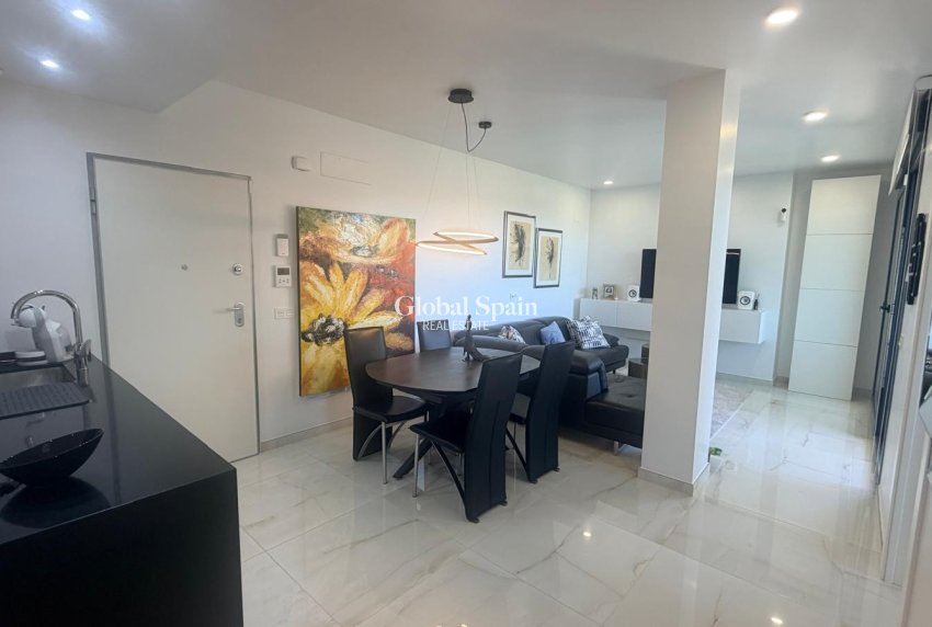 Venta - APARTAMENTO -
LOS BALCONES - LOS ALTOS - Costa Blanca