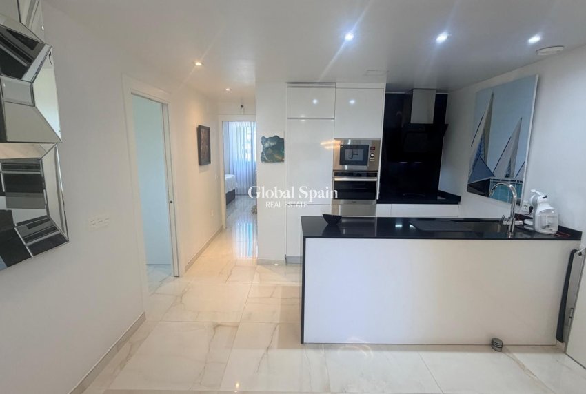 Venta - APARTAMENTO -
LOS BALCONES - LOS ALTOS - Costa Blanca