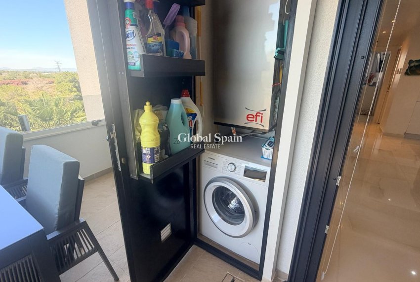 Venta - APARTAMENTO -
LOS BALCONES - LOS ALTOS - Costa Blanca