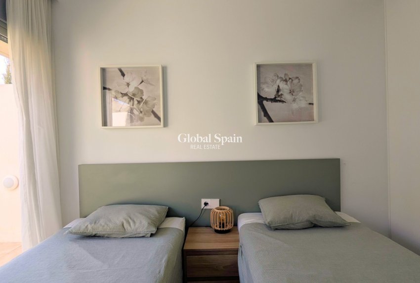 Venta - APARTAMENTO -
LOS BALCONES - LOS ALTOS - Costa Blanca