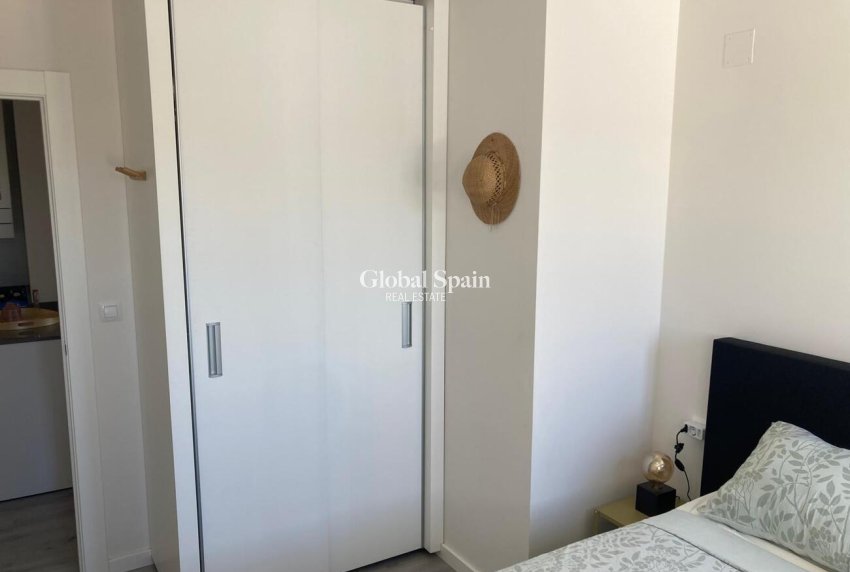 Venta - APARTAMENTO -
LOS DOLSES - Costa Blanca