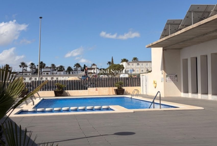 Venta - APARTAMENTO -
LOS DOLSES - Inland