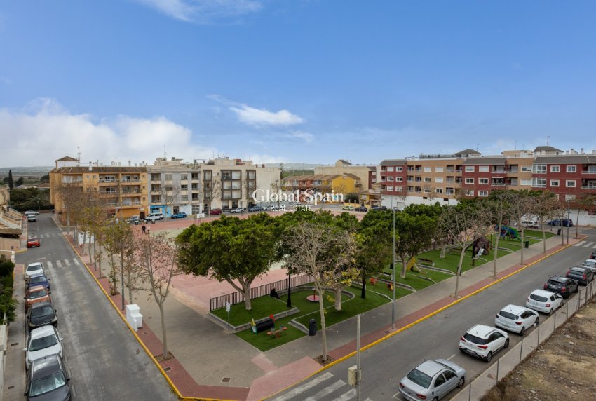 Venta - APARTAMENTO -
LOS MONTESINOS - Costa Blanca