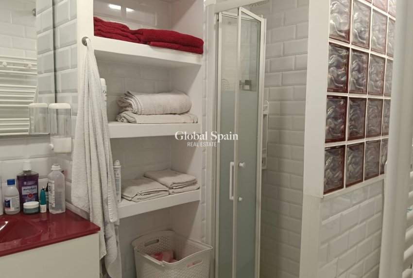 Venta - APARTAMENTO -
LOS MONTESINOS - Costa Blanca