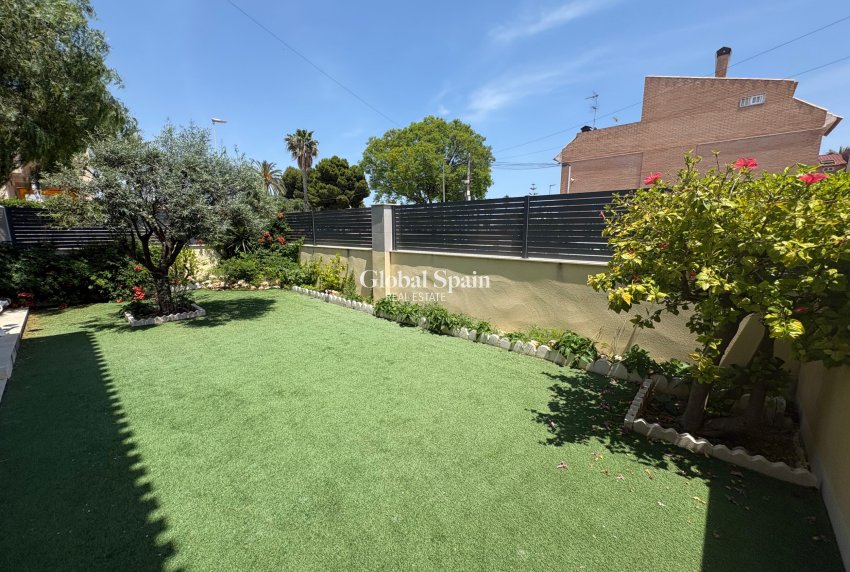Venta - APARTAMENTO -
LOS NAREJOS - Costa Calida