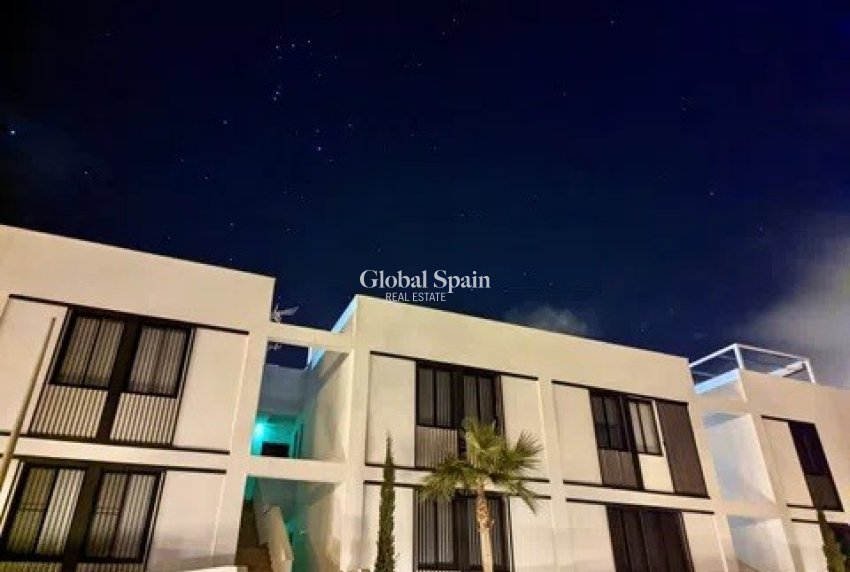 Venta - APARTAMENTO -
MAR DE CRISTAL - Costa Calida