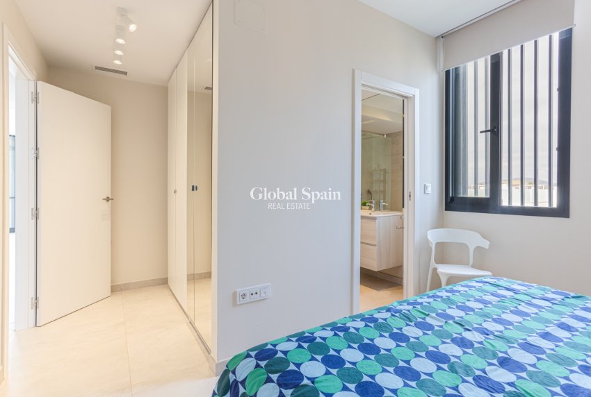 Venta - APARTAMENTO -
MAR DE CRISTAL - Costa Calida