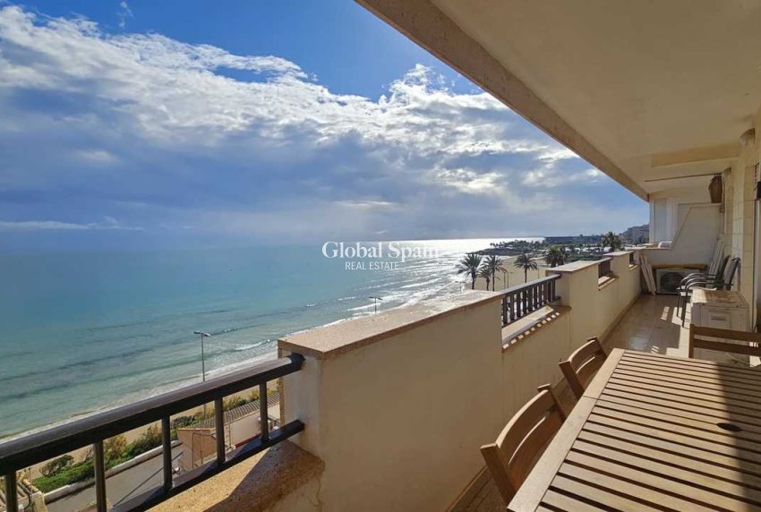 Venta - APARTAMENTO -
MIL PALMERAS  - Costa Blanca