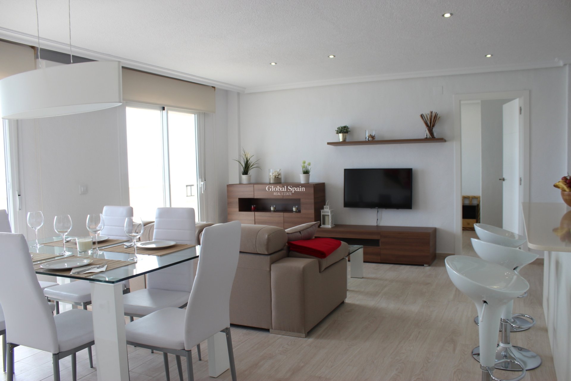 Venta - APARTAMENTO -
MIL PALMERAS  - Costa Blanca