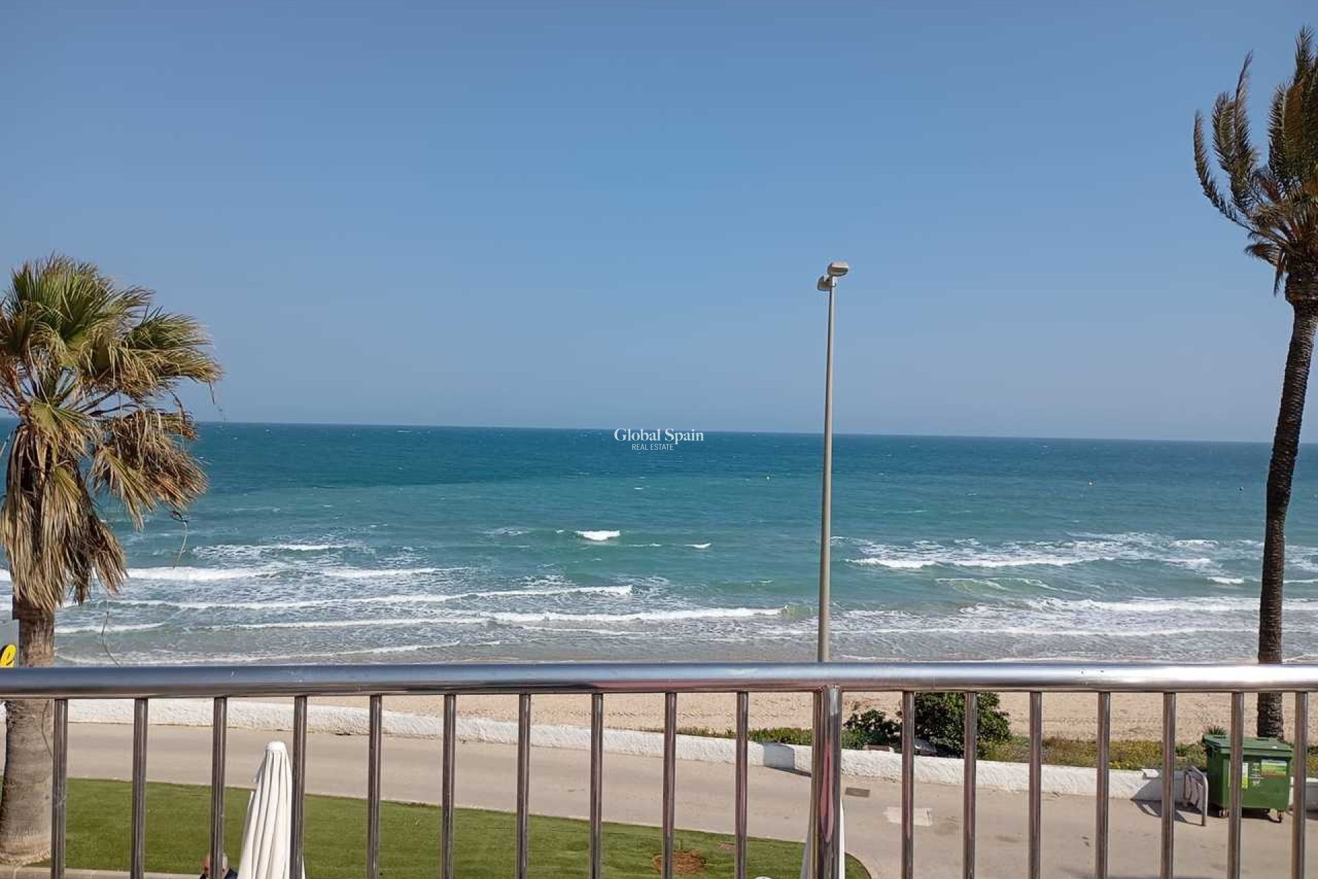 Venta - APARTAMENTO -
MIL PALMERAS  - Costa Blanca