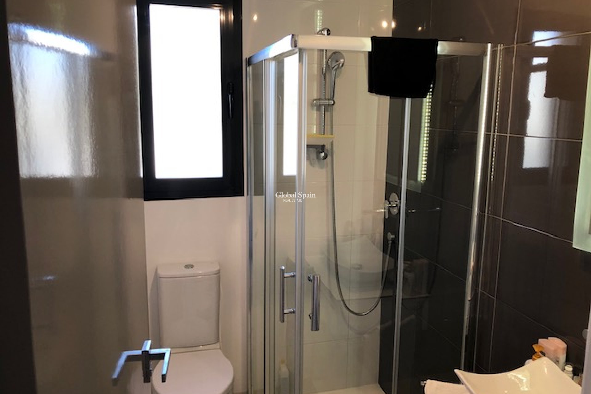 Venta - APARTAMENTO -
MIL PALMERAS 