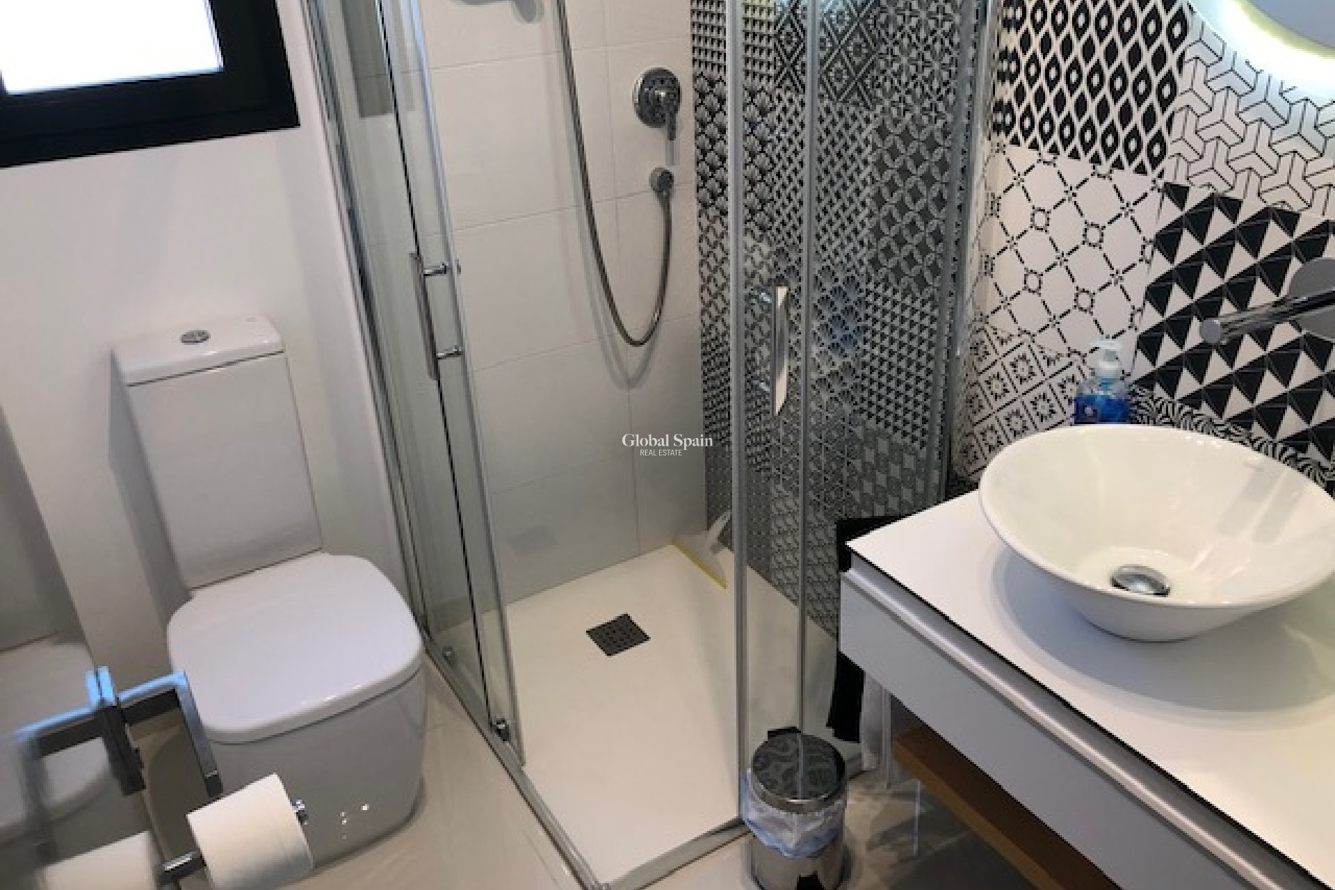 Venta - APARTAMENTO -
MIL PALMERAS 