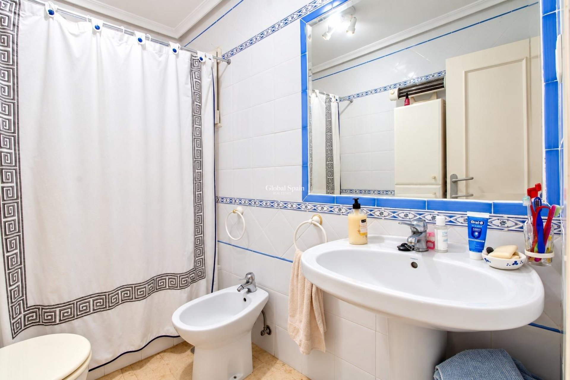 Venta - APARTAMENTO -
ORIHUELA COSTA - Altos de Campoamor