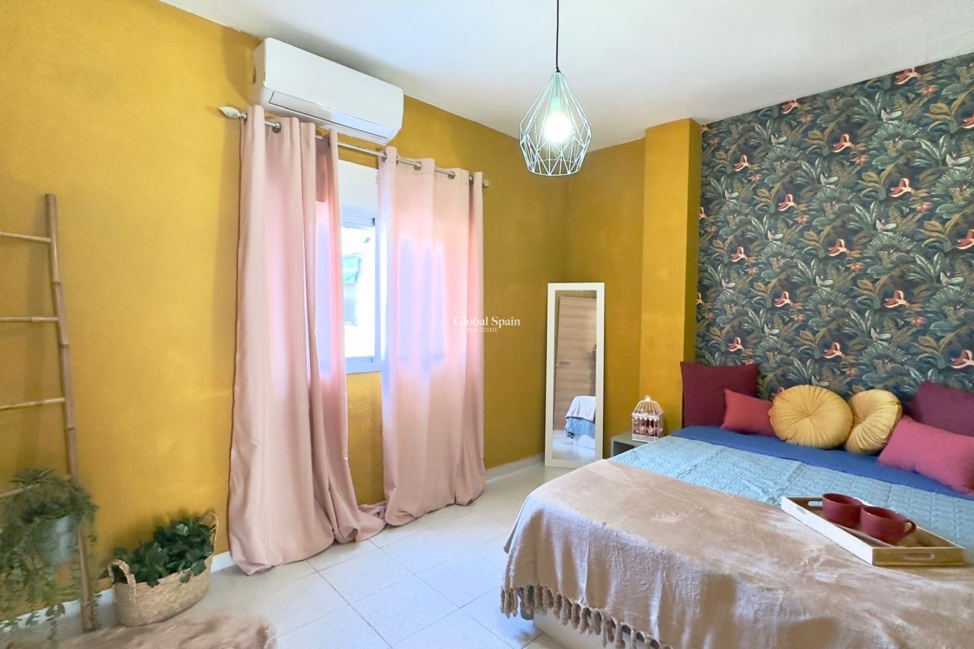 Venta - APARTAMENTO -
ORIHUELA COSTA - CABO ROIG