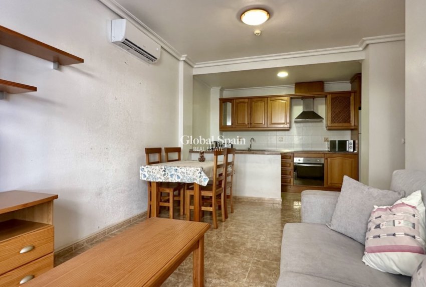 Venta - APARTAMENTO -
ORIHUELA COSTA - CABO ROIG